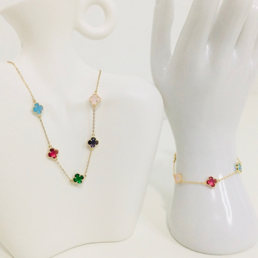 Gold Tone Multicolor Clover Glass Charm Necklace and Bracelet Set , NWOT
